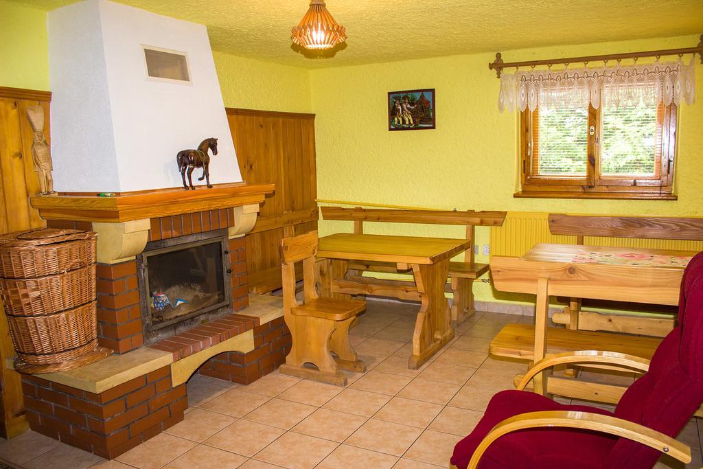 Hacjenda - Apartamenty I Pokoje Goscinne Czarna Góra Eksteriør billede