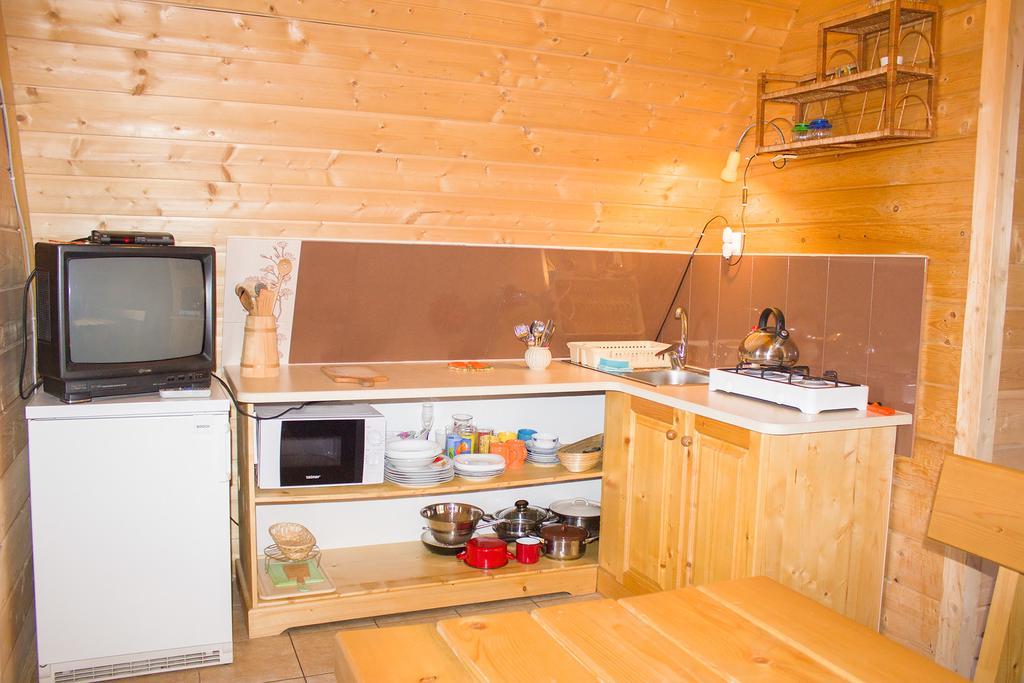 Hacjenda - Apartamenty I Pokoje Goscinne Czarna Góra Eksteriør billede